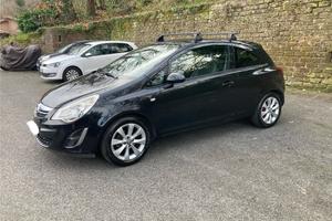Opel corsa 2012 GPL