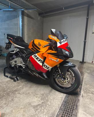Honda cbr