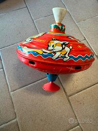 Vari giochi in latta