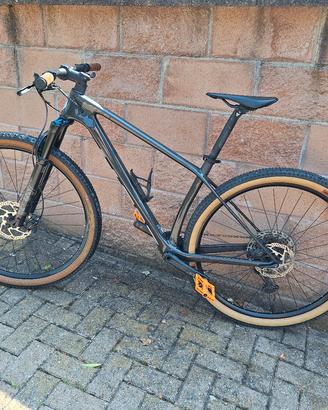 Scott Scale 925 carbon taglia M