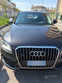 Audi Q5 Tetto Panoramico. sempre in box