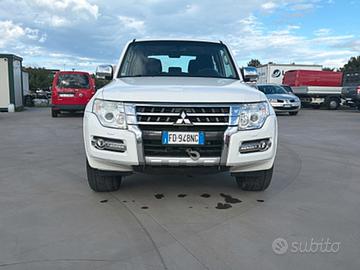 Mitsubishi Pajero 3.2 DI-D 16V aut. 3p. Intense DP