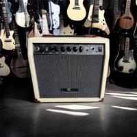 Amplificatore Sound Station cream 15 r