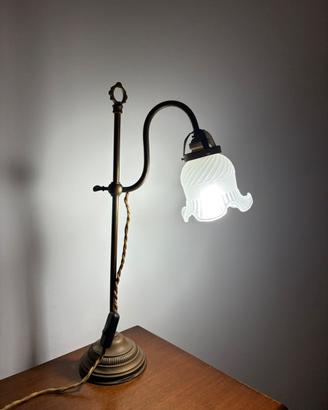 Antica lampada liberty