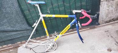 Telaio da corsa  anni 90 Battaglin. 
