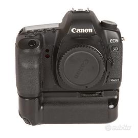 Canon 5D Mark II + Battery Grip scatti 86250