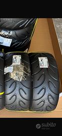2 Gomme nuove Yokohama ADVAN A050 GS 235/45R17 94V