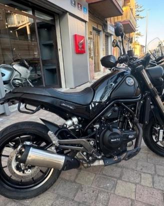 Benelli Leoncino 500