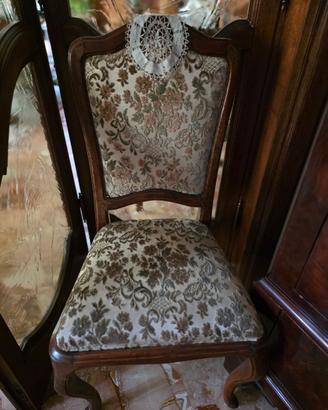 4 sedie Vintage in Legno e Pregiato Velluto 