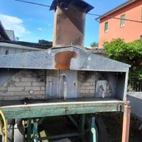 forno a legna su ruote per pizza o altro