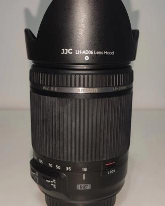 Tamron 18-200 Di II attacco canon