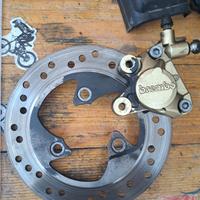 Pinza anteriore brembo e disco Aerox/phantom f12