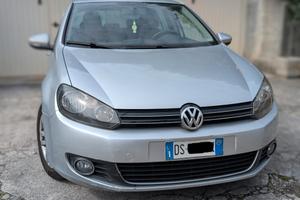 Volkswagen Golf 6 - 2.0 Tdi 140 cv DSG