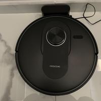 Robot aspirapolvere e lavapavimenti