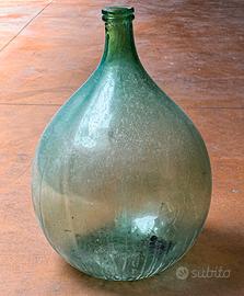 Damigiana vintage in vetro verde