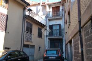 3 LOCALI A VOLTURARA IRPINA