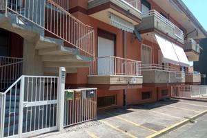 Stazzo mare attico di 106 mq. vani 4 libero subito