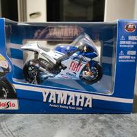 Yamaha M1 MotoGP Valentino Rossi 2008 1/18