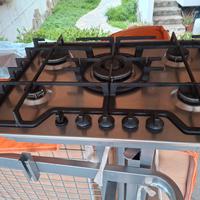 piano cottura 5 fuochi