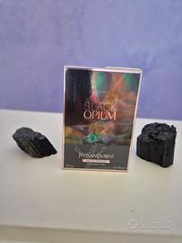 Yves Saint Laurent Black Opium Eau De Parfum 90ML