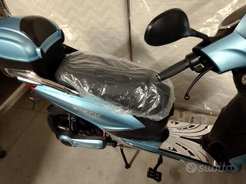 Scooter elettrico Ztech ZT 09E 