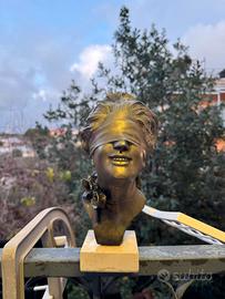 Testa di bronzo dea bendata