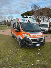 Ambulanza usata