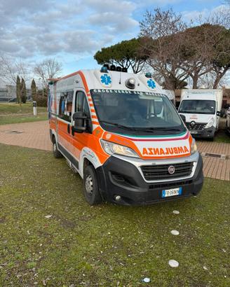 Ambulanza usata