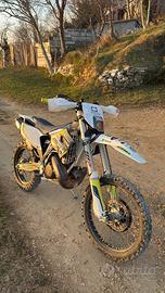 Husqvarna te300