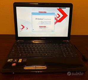Laptop Toshiba Satellite + Borsa