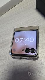 Pieghevole Motorola razr 50 8/256gb in garanzia