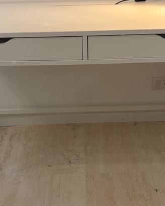 Scrivania Ikea modello Alex
