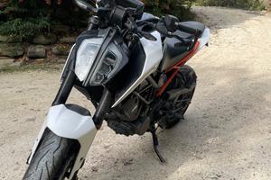 Duke 125