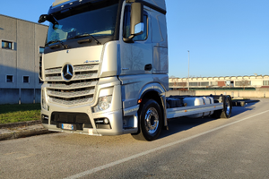 Mercedes Benz Actros 1836