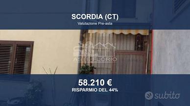 Immobile in asta di 229 m² con più di 5 locali a S