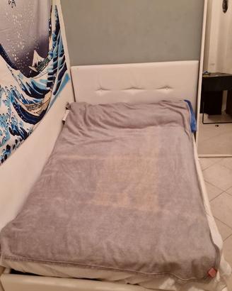 Letto a contenitore una piazza e mezza