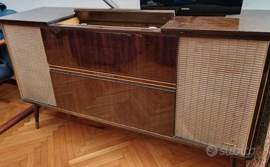 Mobile Radio-Giradischi GRUNDIG anni '50