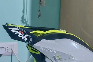 casco airoh cross