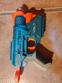 nerf elite 20 volt + nerf alpha strike