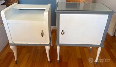 2 comodini retrò restaurati (anche singolarmente)