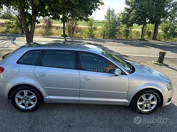 audi A3 1600