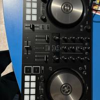 Native Instruments Traktor Kontrol S2 MK3 2025