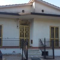 Atripalda soluzione con ampio giardino