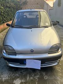 Fiat 600 anno 2003