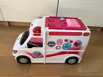 Ambulanza di Barbie