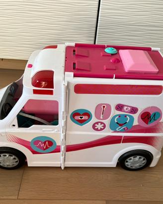 Ambulanza di Barbie