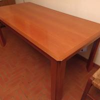 Tavolo sala.