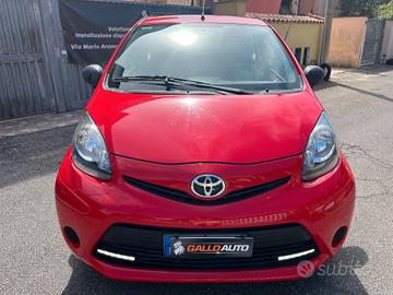 Toyota Aygo 1.0 12V VVT-i 3 porte Orange Connect