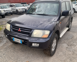 Mitsubishi pajero