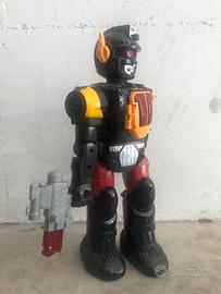 Robit giocattolo che cammina